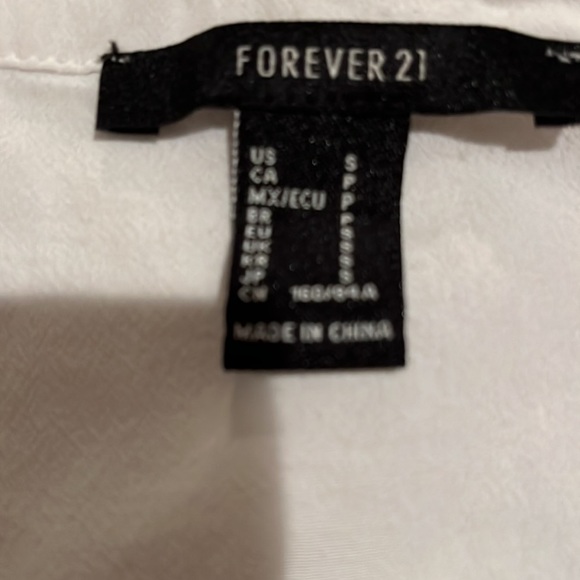 Forever 21 small white long sleeve top deep V-Neck falls at waist - Picture 7 of 10